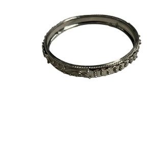 Textured unique bangle‎ bracelet